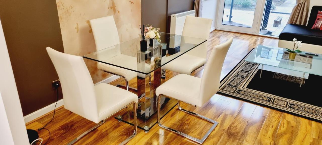 Double King Suite, Canary Wharf Waterfront Apartamento